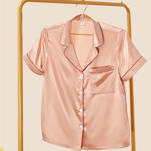 Clementine Silk Pajama Set + Matching Scrunchie - Picture 4 of 8